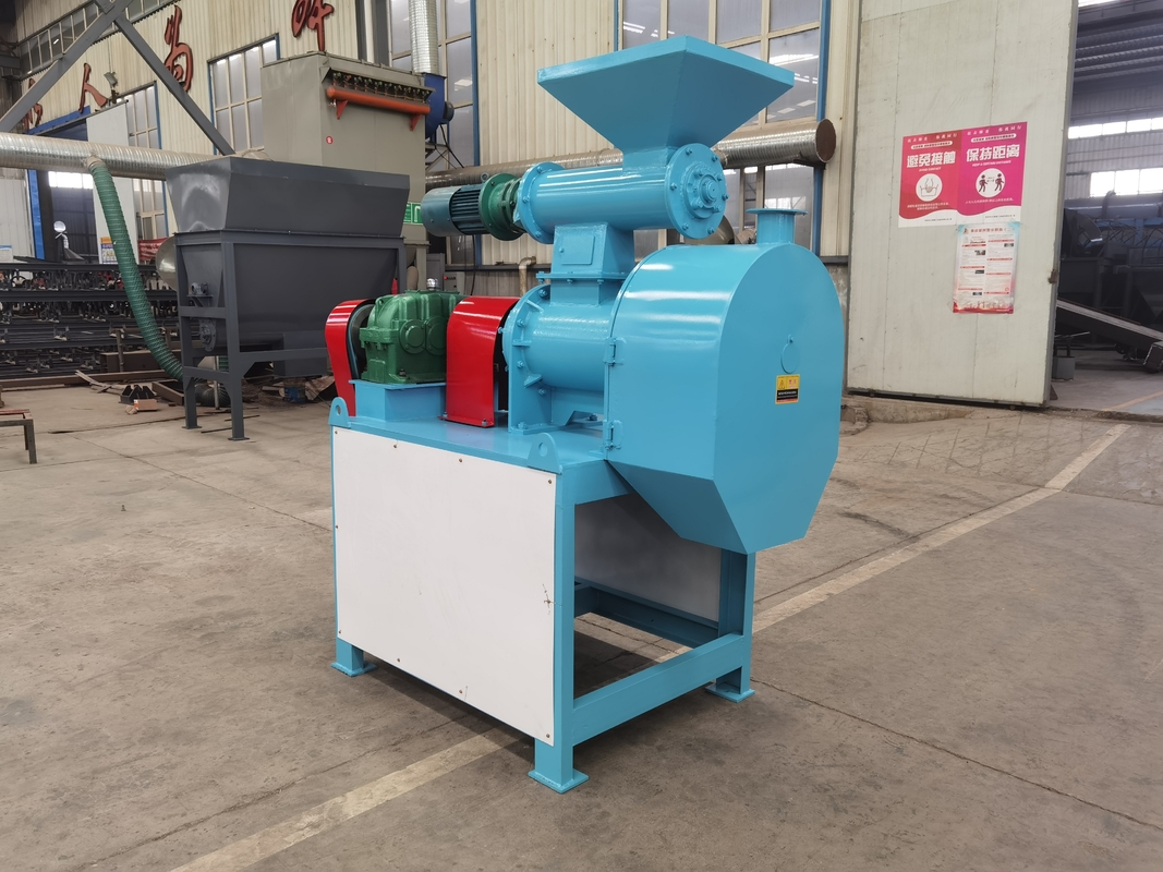 Endgranulat Größe 3-10 mm Organischer Dünger Granulator mit 4-6 t/h Produktionskapazität Besuch Willkommen