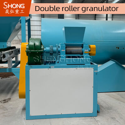 Double Roller Granulator mit 186*300mm Roller Größe für die Düngemittelproduktion, 2%-8% Feuchtigkeit und 18,5KW Leistung