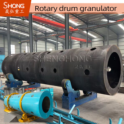 Kohlenstoffstahl Rotationstrommelgranulator mit 18,5 kW Leistung und 10-15 T/H Kapazität für organische Düngemittel