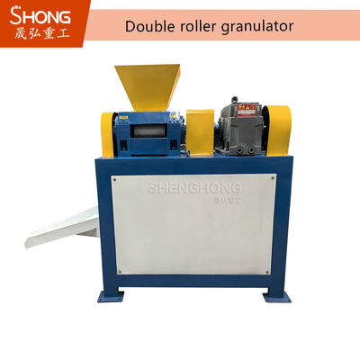 Kompakte Doppelwalzen-Granuliermaschine mit 5 T/H Kapazität für kleine Düngemittelfabriken